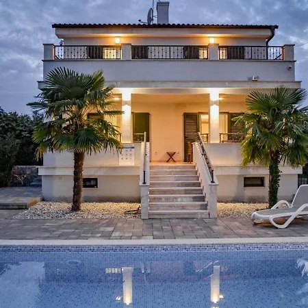 Modern Christian With Private Pool And Sauna Villa