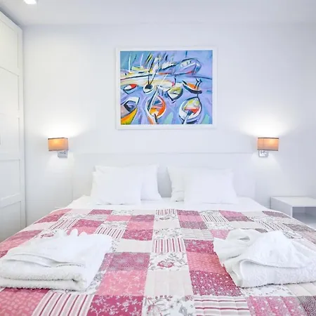 Modern Christian With Private Pool And Sauna Villa