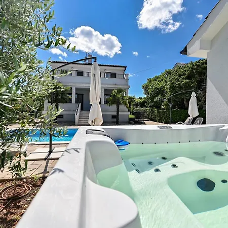 Modern Christian With Private Pool And Sauna Villa